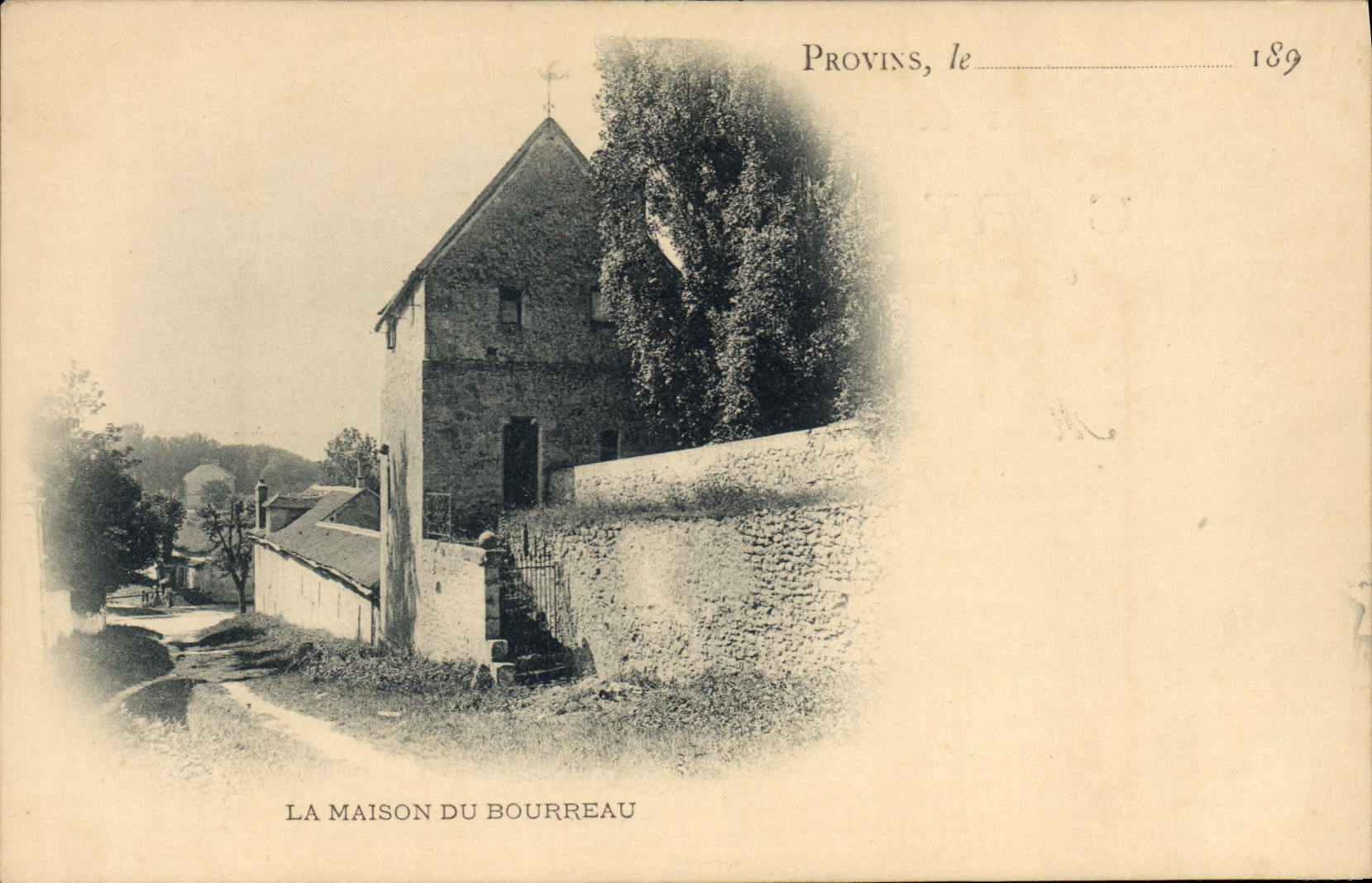 Provins, la Maison du Bourreau — éditeur inconnu, n° de série non visible - Recto