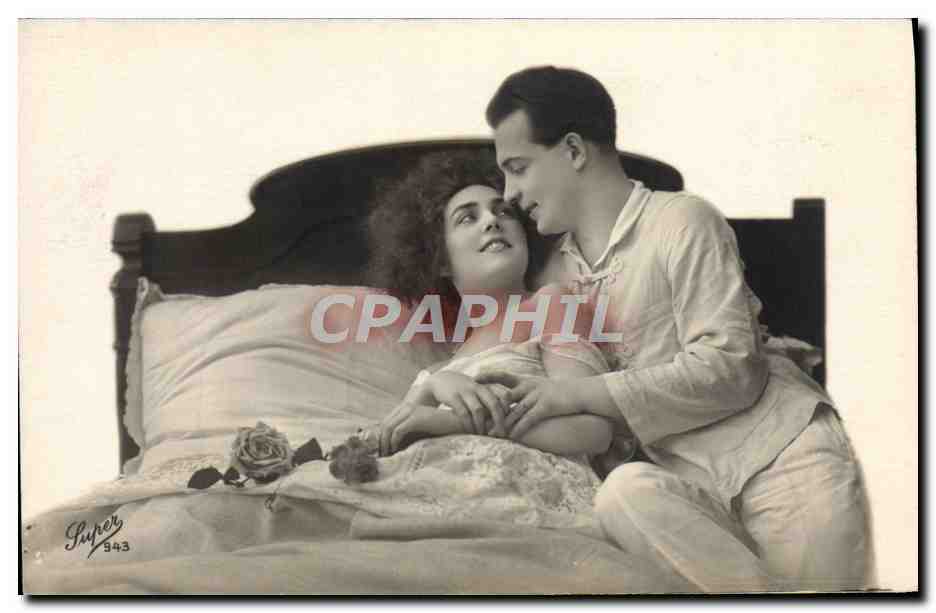 CPA Femme Nu erotique 