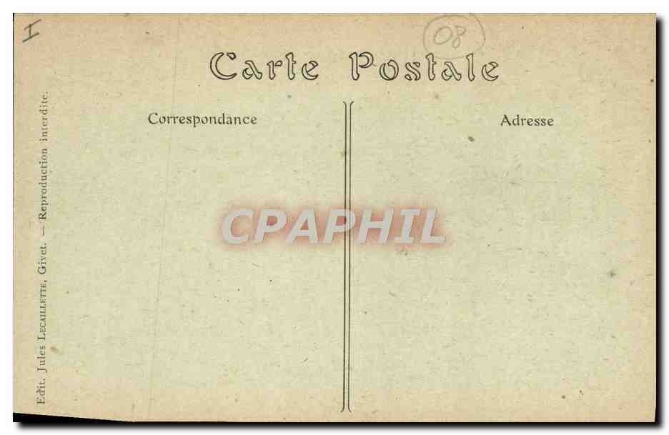 CPA Militaria Caserne Givet Caserne Bouge Vue sur la route  — Rückseite