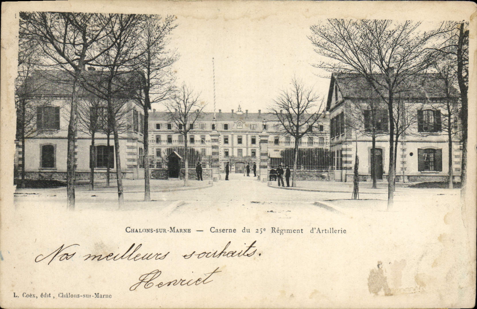 CPA Militaria Caserne Chalons sur Marne Caserne du 25eme regiment d'artillerie 