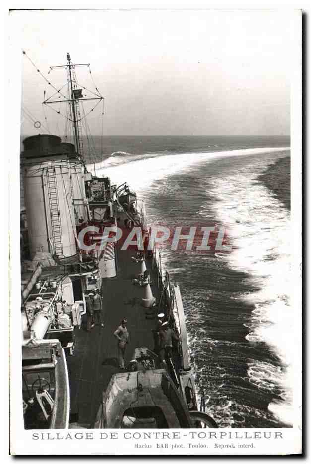 CPA Bateau de guerre Sillage de contre torpilleur