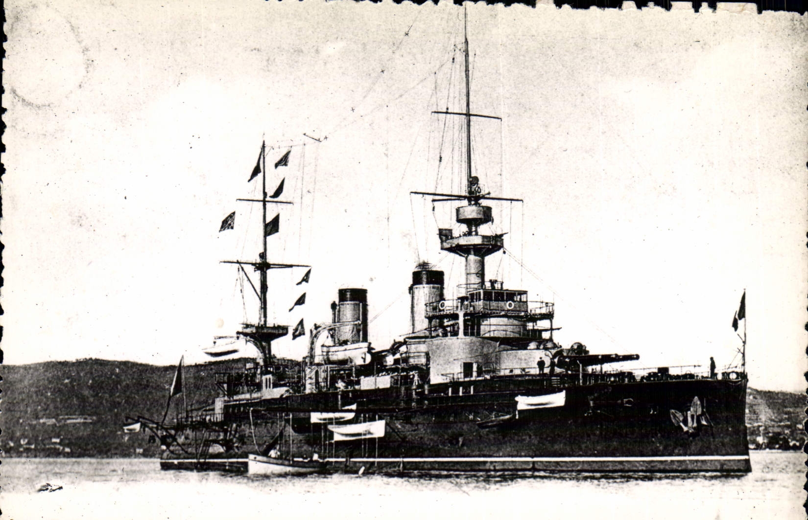 CPM Bateau de guerre 