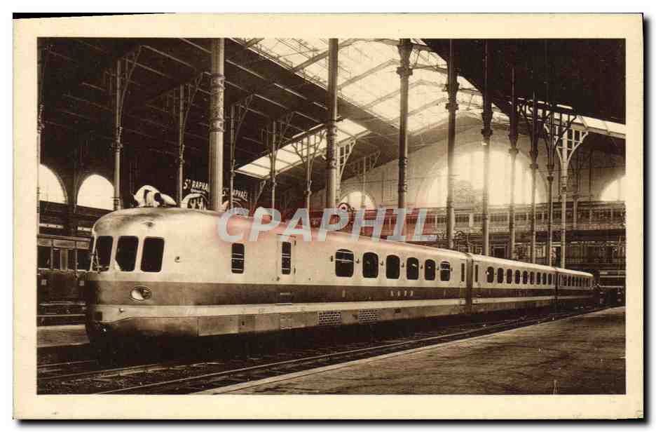 CPA Train Locomotive Chemin de fer du Nord Rame automotrice rapide franco belge type 1936