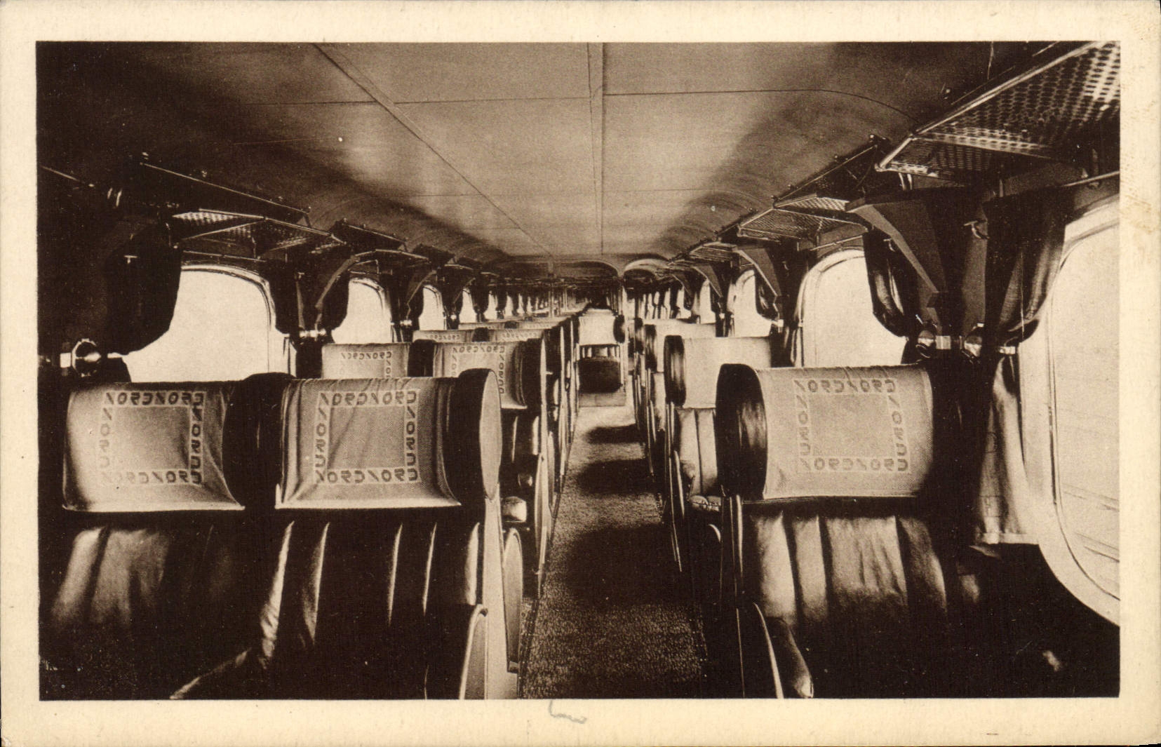 CPA Train Locomotive Chemin de fer du Nord Rame automotrice rapide franco belge Type 1936