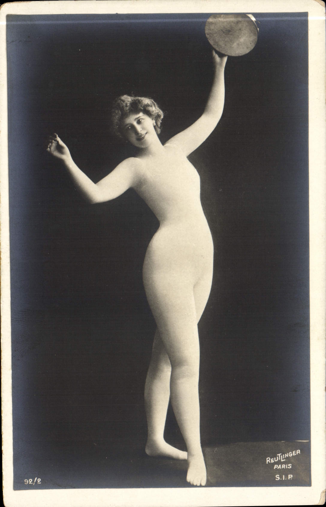 Danseuse nue — pose artistique — Reutlinger Paris S.I.P. n° 92/2