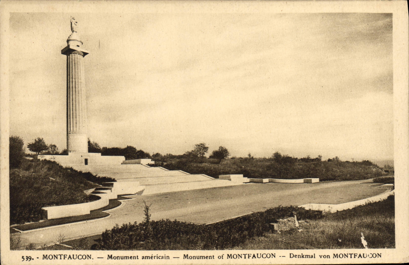 Montfaucon — Monument américain — éditeur inconnu, n° de série 539