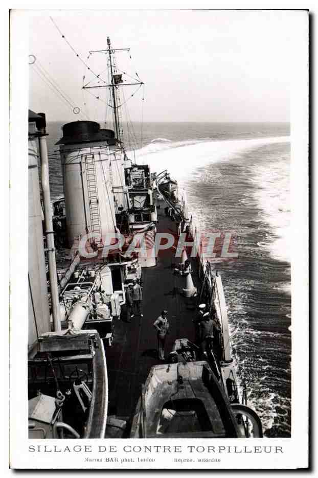 CPA Bateau Guerre Sillage de contre torpilleur 