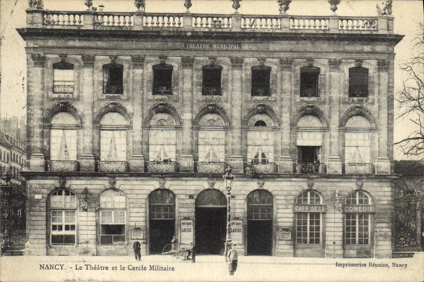CPA Nantes Le theatre et le cercle militaire 