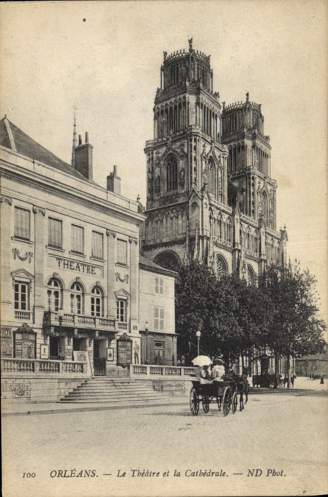 CPA Orleans Le theatre et la cathedrale 