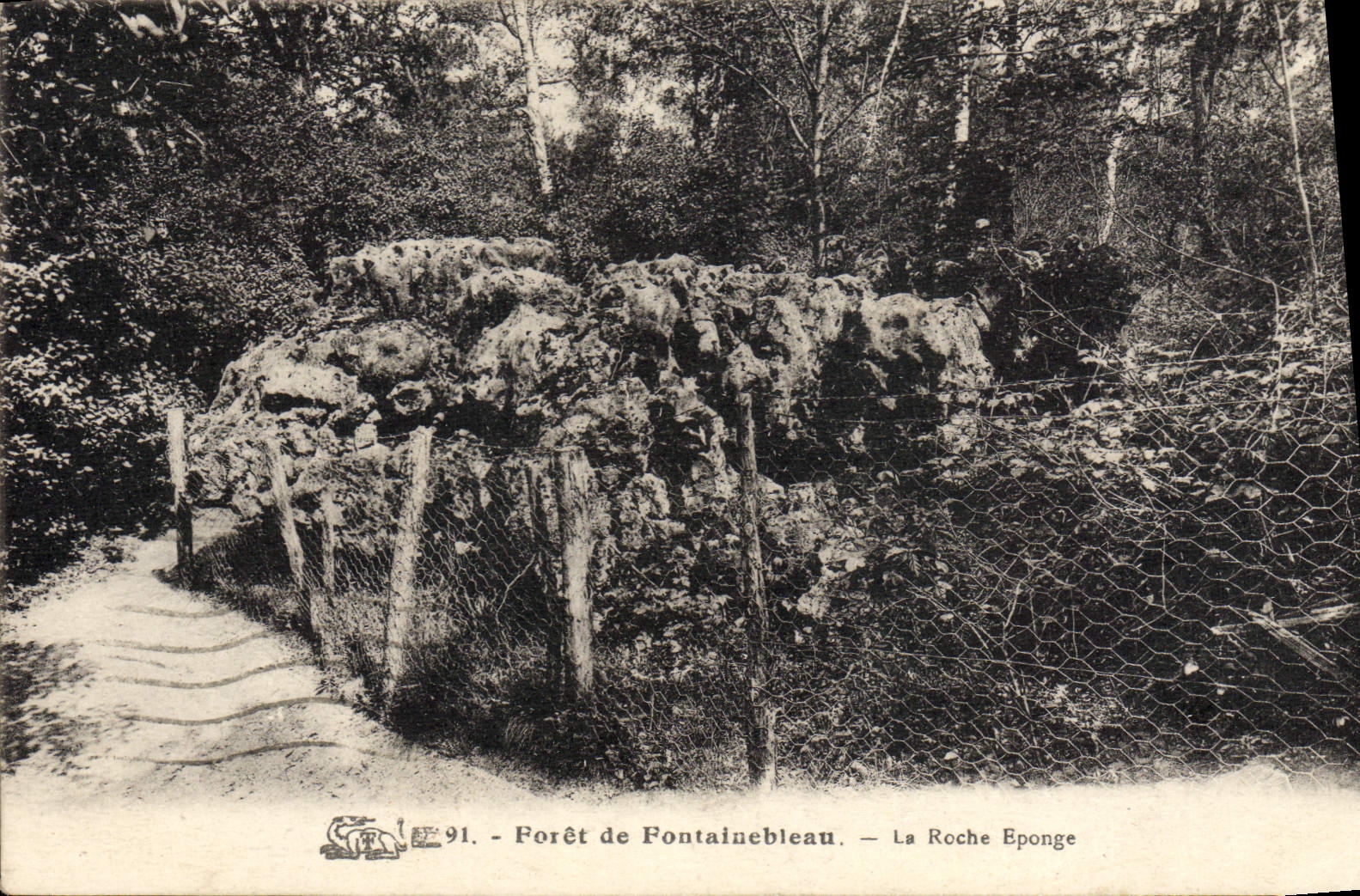 Forêt de Fontainebleau — La Roche Eponge — Éditeur Lé91