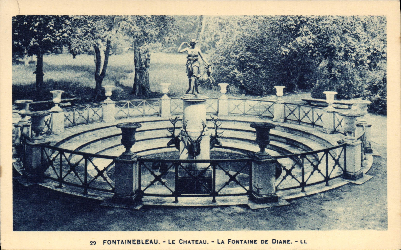 Fontainebleau - El Castillo - La Fuente de Diana - LL