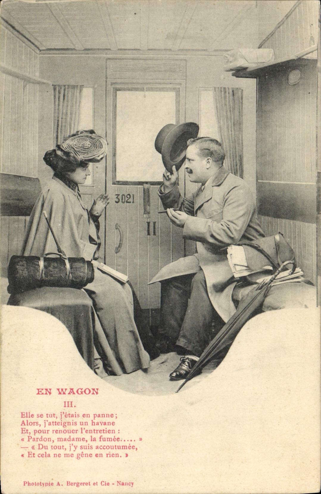 CPA Train Locomotive Femme En wagon