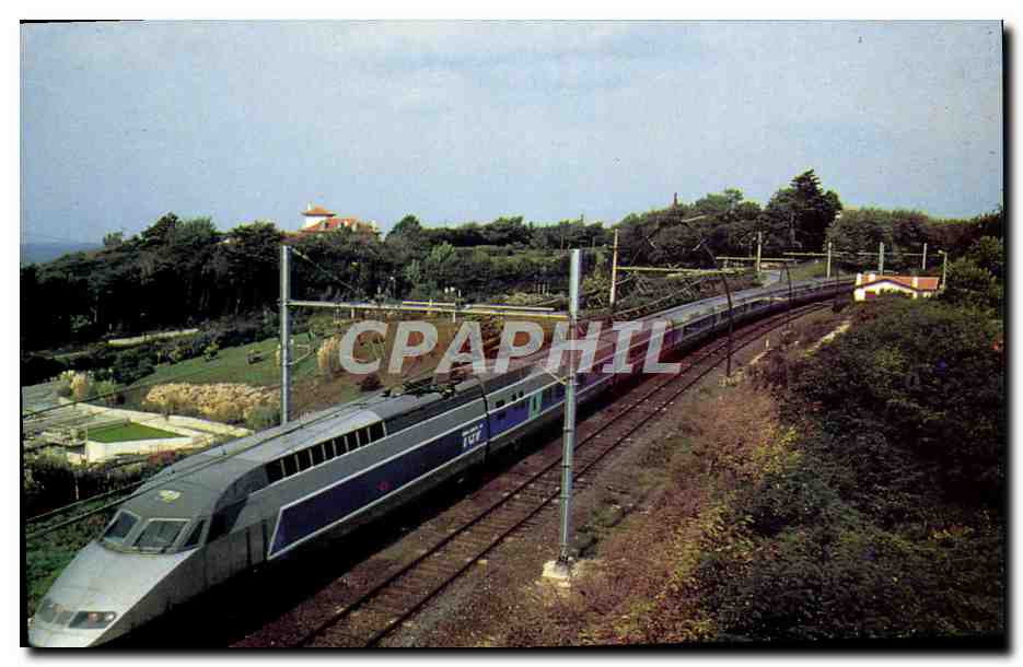 CPM Train Locomotive TGV A pres de Guethary