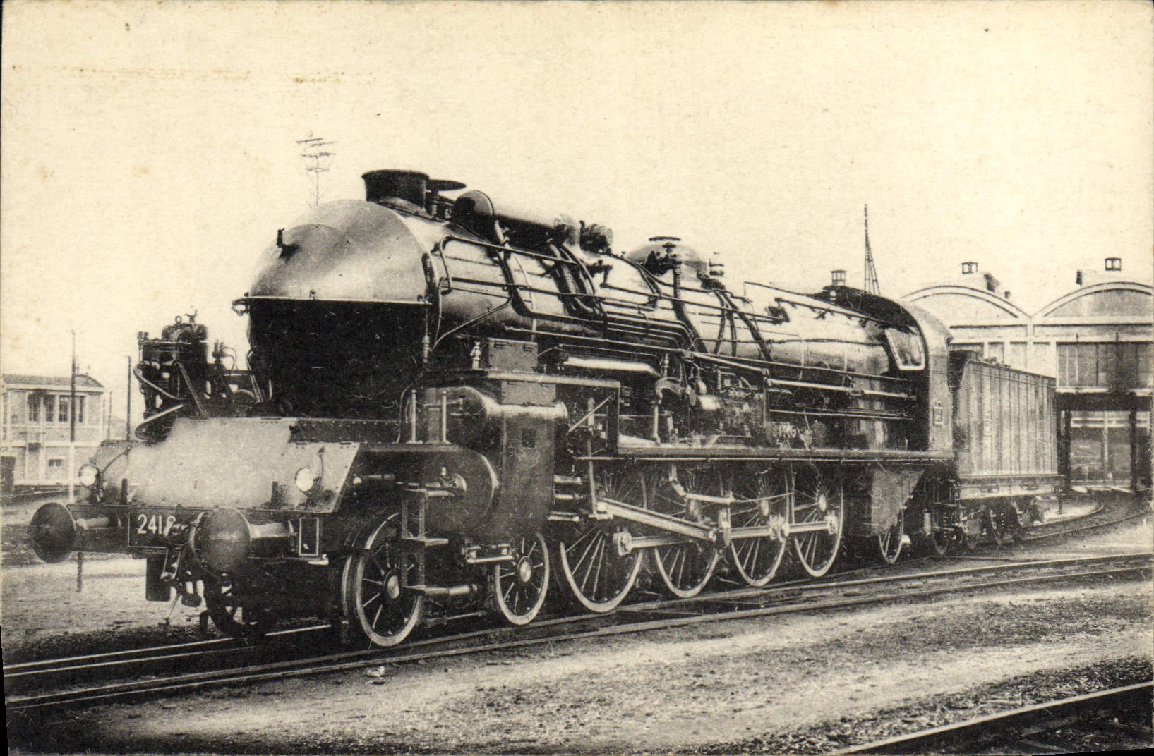 CPA Train Locomotive Sud Est Machine 241 C1