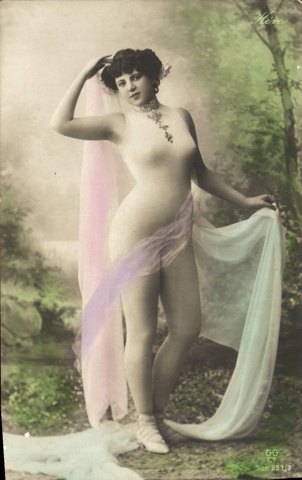 Femme nue avec voile — scène de studio — GG Co. Sen. 253/3