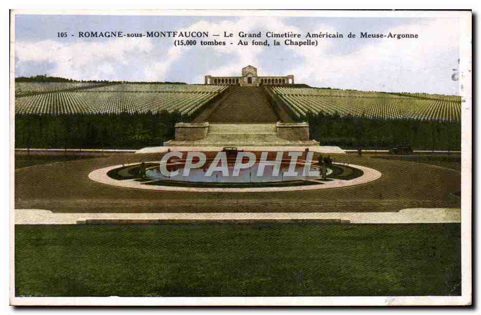 Romagne-sous-Montfaucon — Le Grand Cimetière Américain de Meuse-Argonne (15.000 tombes — Au fond, la Chapelle)