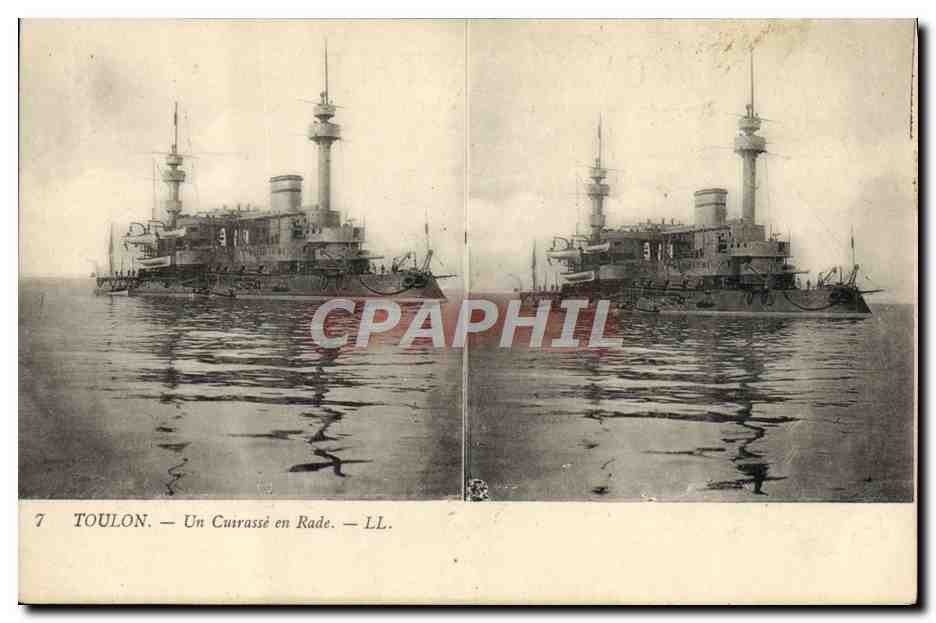 CPA Bateau Guerre Toulon Un cuirasse en rade