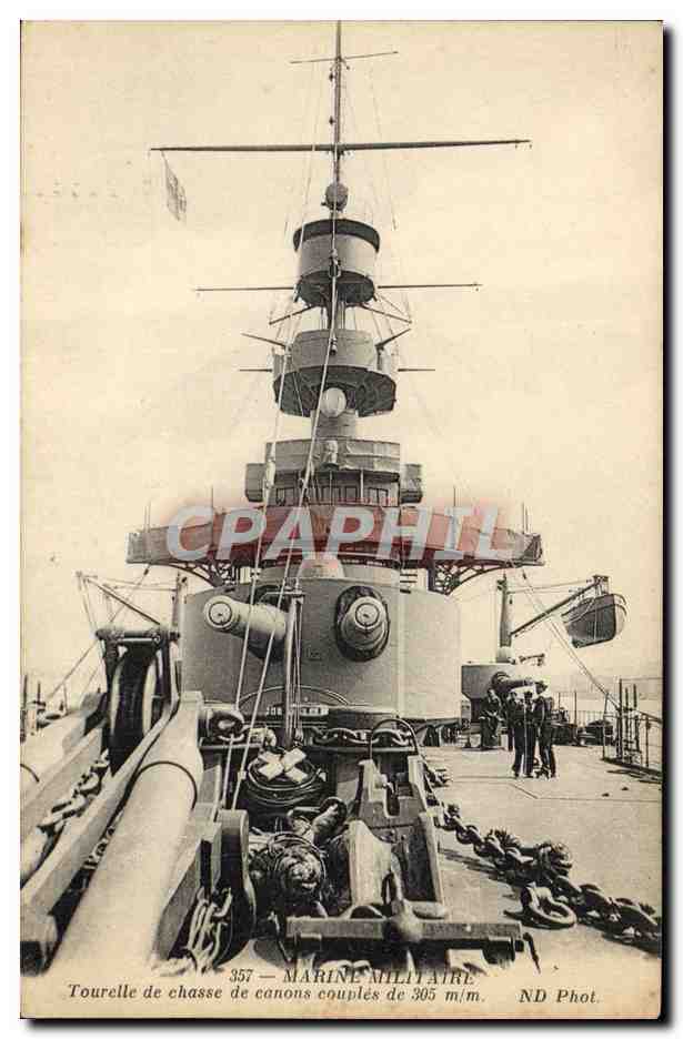 Tourelle de chasse de canons couplés de 305 m/m — Marine Militaire — ND Phot. n° 357