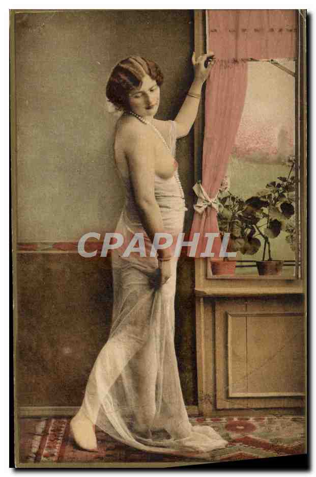 Jeune femme en robe transparente — intérieur avec rideau rose — éditeur Y. U.C. Romitoclore, n° 736