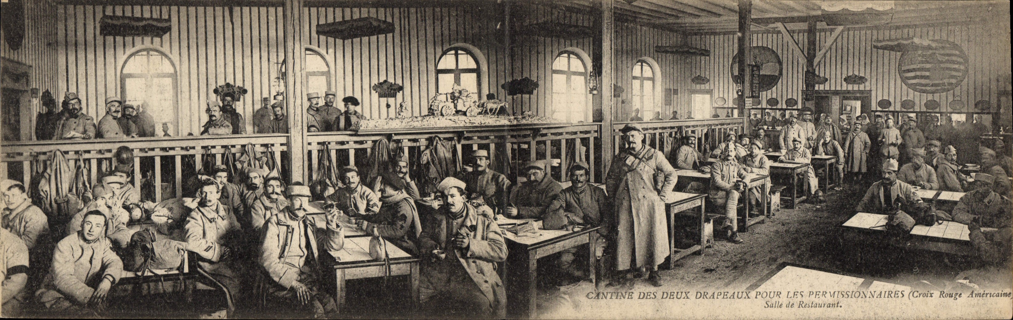 Cantine des Deux Drapeaux voor de Verlofneemers — Amerikaanse Rode Kruis