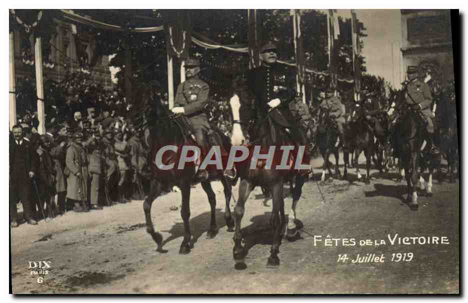 CPA Militaria Fetes de la victoire 14 juillet 1919 