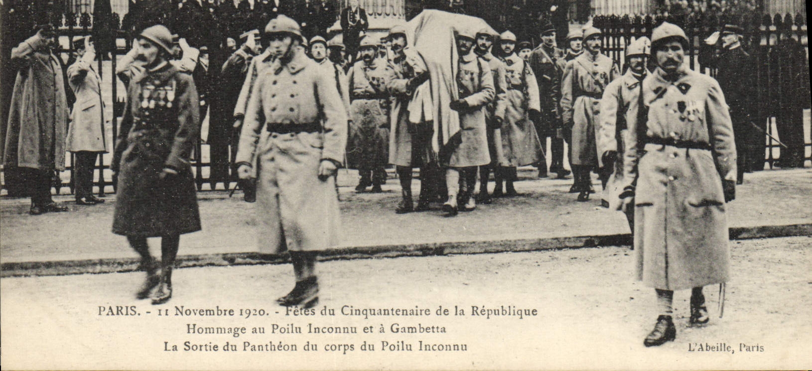 CPA Militaria Fetes de la victoire 11 novembre 1920 Fetes du cinquantenaire de la Republique Hommage poilu Gambetta