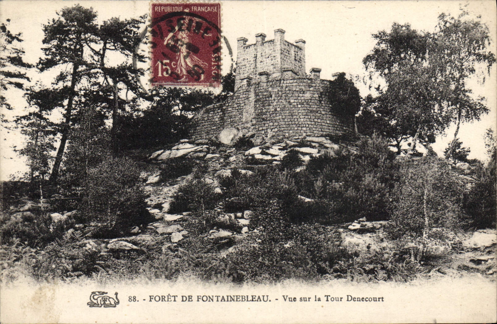 Forêt de Fontainebleau — Vue sur la Tour Denecourt — série 88