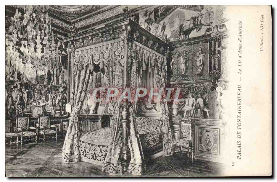 Schloss Fontainebleau — Das Bett von Anne von Österreich — Collections ND Phot
