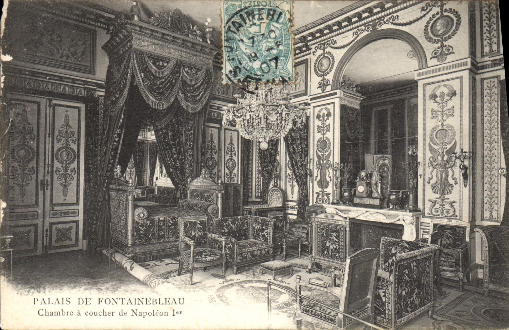 Palais de Fontainebleau — Chambre à coucher de Napoléon Ier — éditeur non identifié