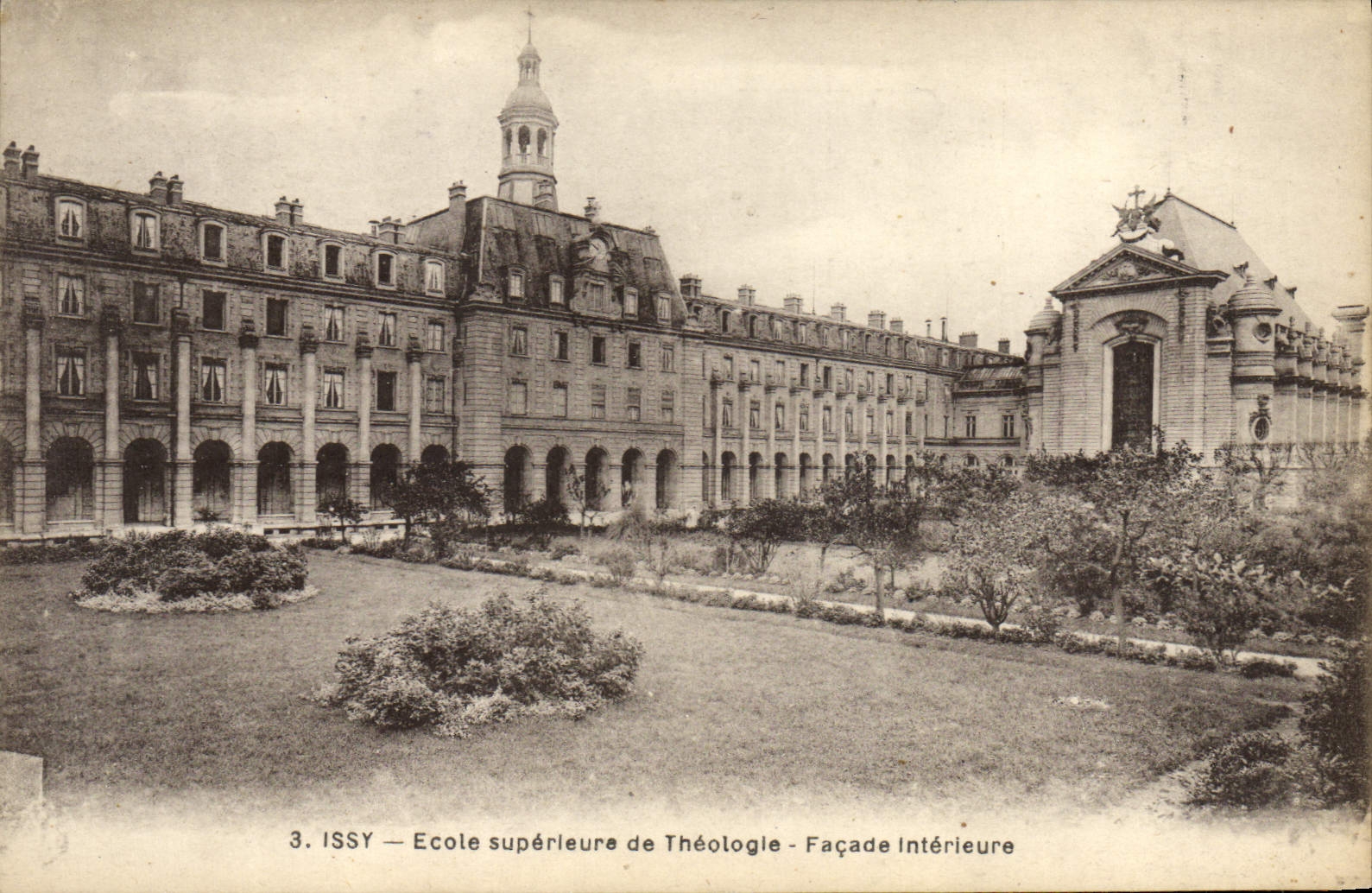 CPA Ecole superieure de theologie Issy Facade interieure