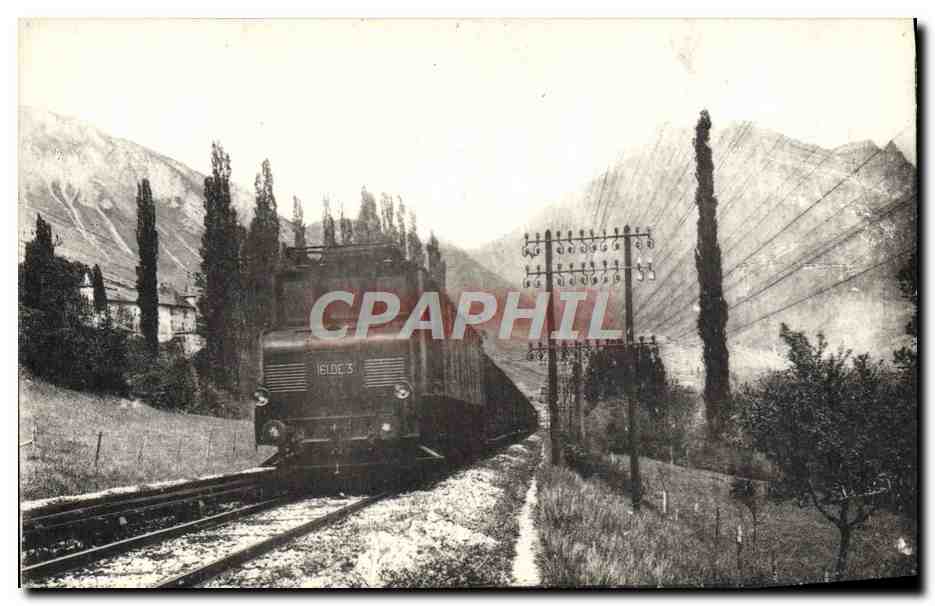 CPA Train Locomotive Region du Sud Est ex PLM Ligne de Culoz a Modane Un train electrique