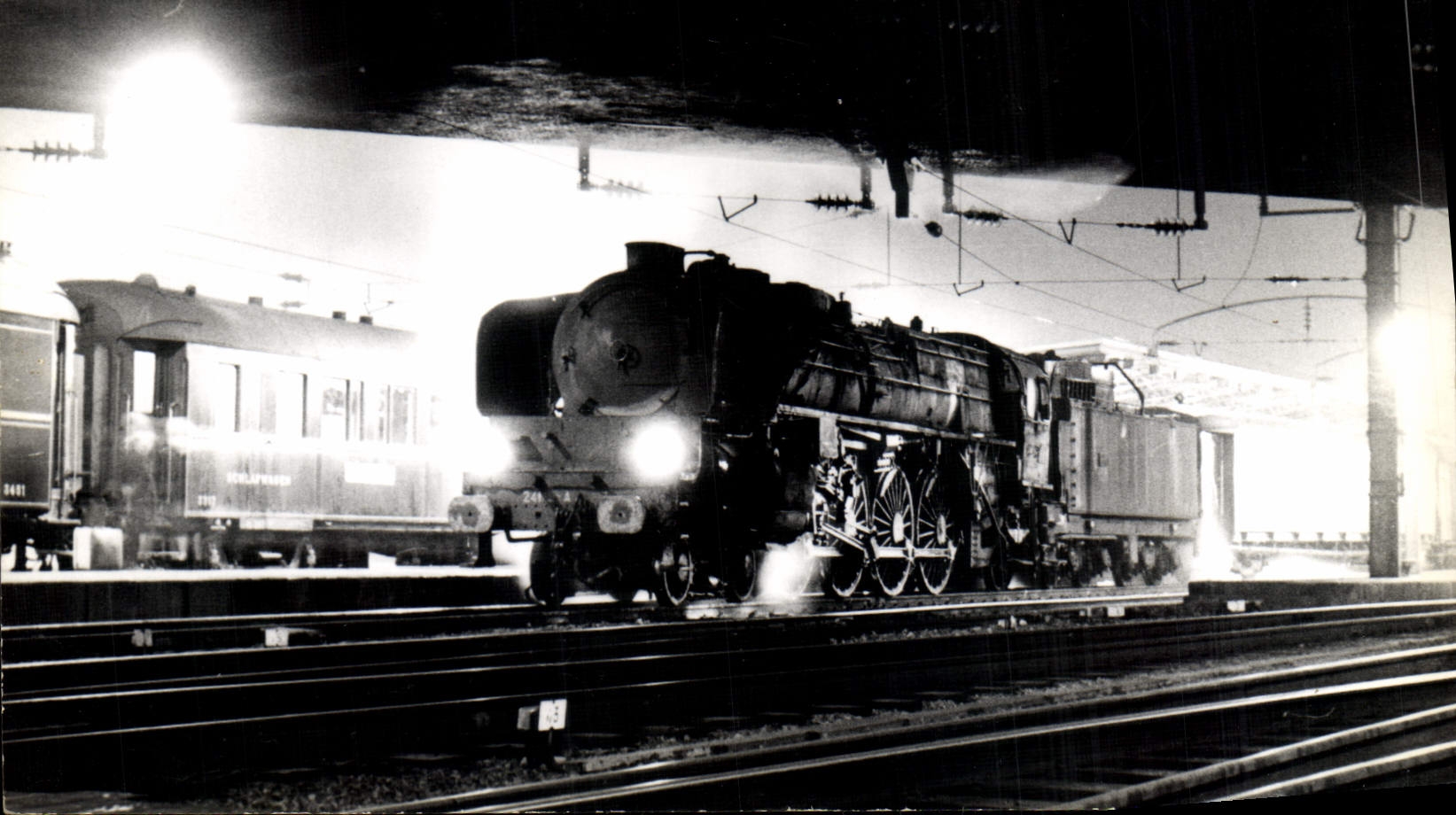 Photo Train Locomotive Darmstrom 12 63 Paris Est
