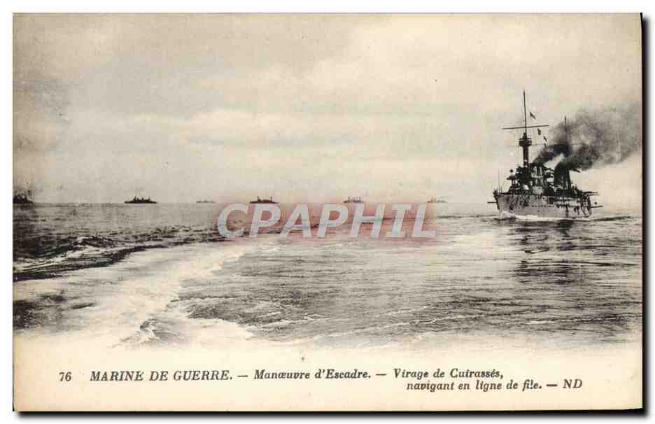 CPA Bateau Guerre Manoeuvre d'escadre Virage de cuirasses navigant en ligne de file