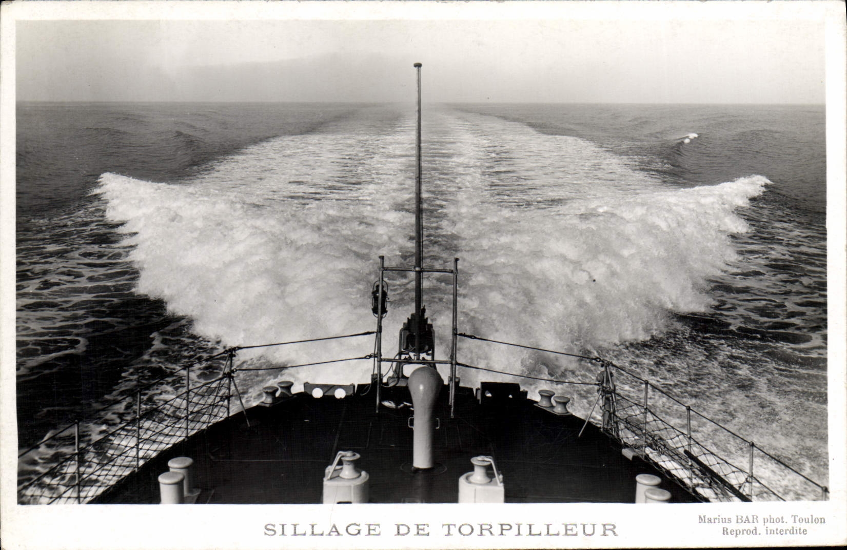CPM Bateau Guerre Sillage de torpilleur