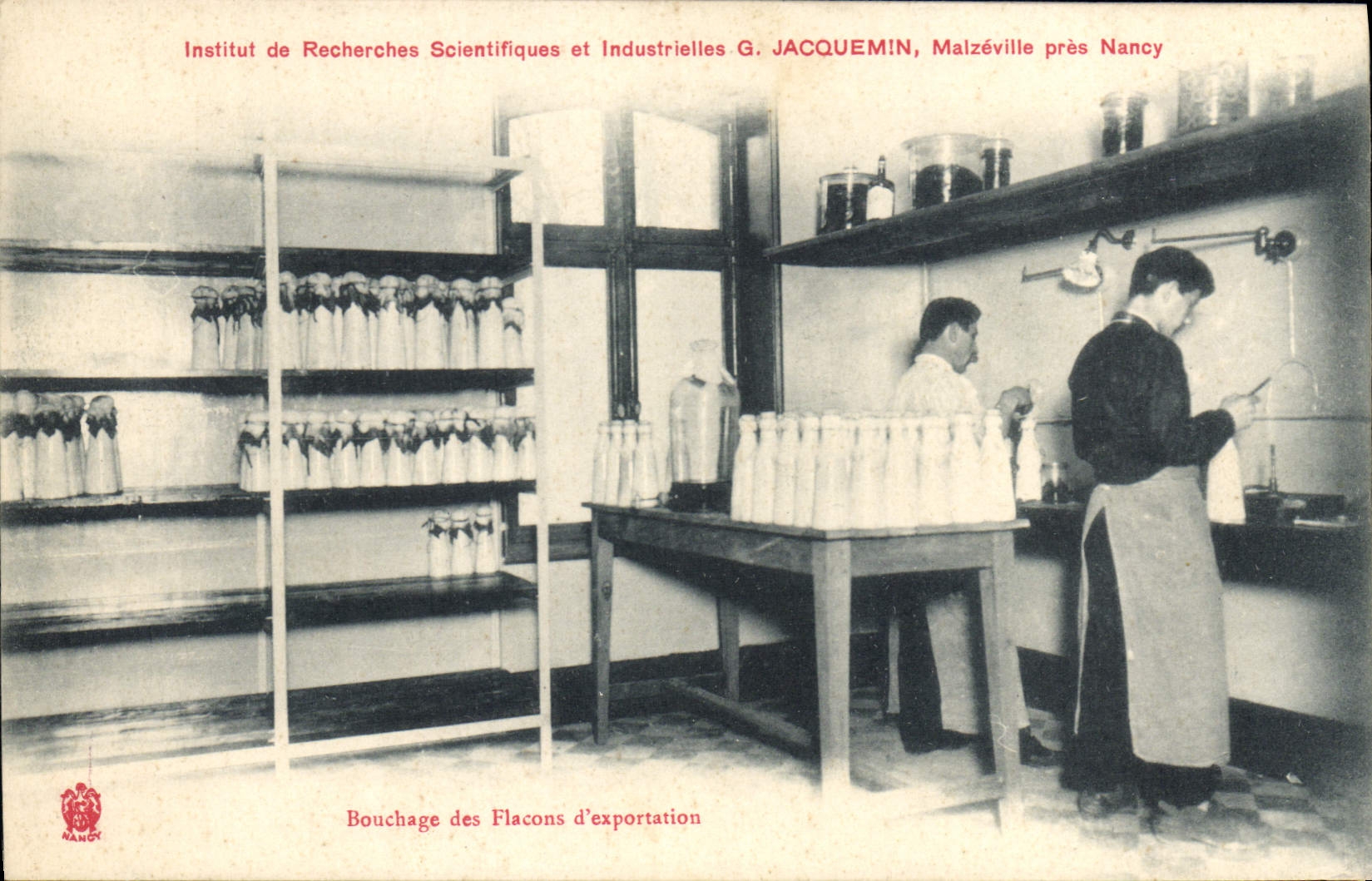 CPA Bouchage des flacons d'exportation Institut de recherches scientifiques Jacquemin Malzeville pres Nancy 