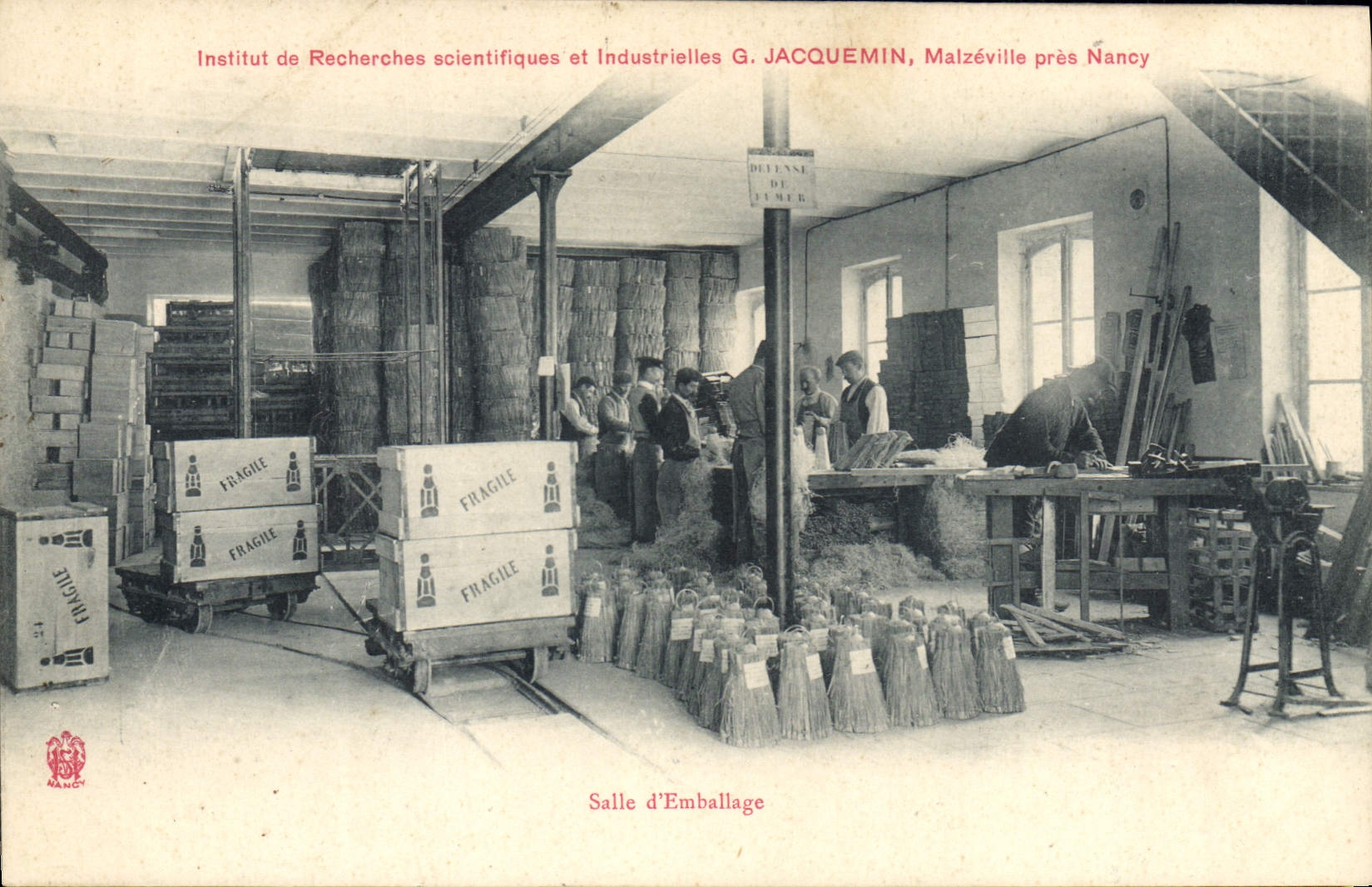 Institut de Recherches scientifiques et Industrielles G. JACQUEMIN, Malzéville près Nancy — Salle d'Emballage
