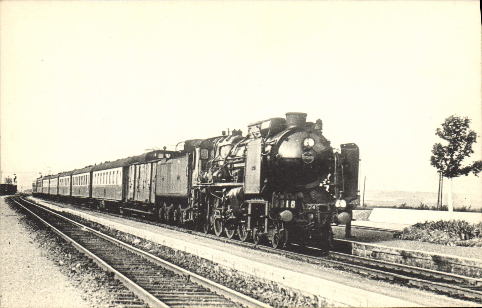 CPA Train Locomotive Region du Nord Rapide Calais paris machine Pacific 3 1245