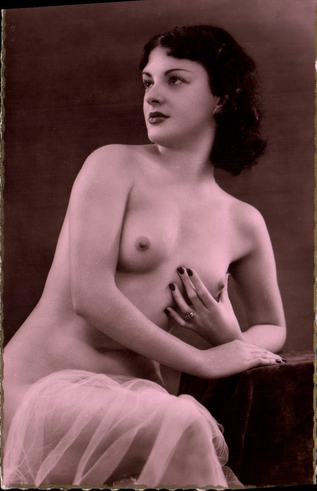 Nuda sentada — pose clásica — Éditions de Luxe G.P. Paris, n° 416