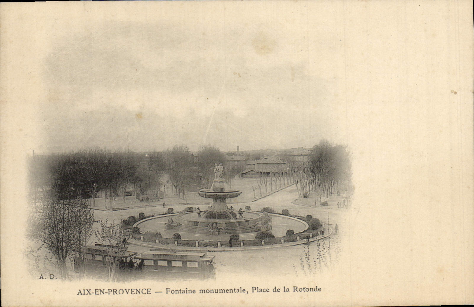 Aix-en-Provence — Fontaine monumentale, Place de la Rotonde — A.D.