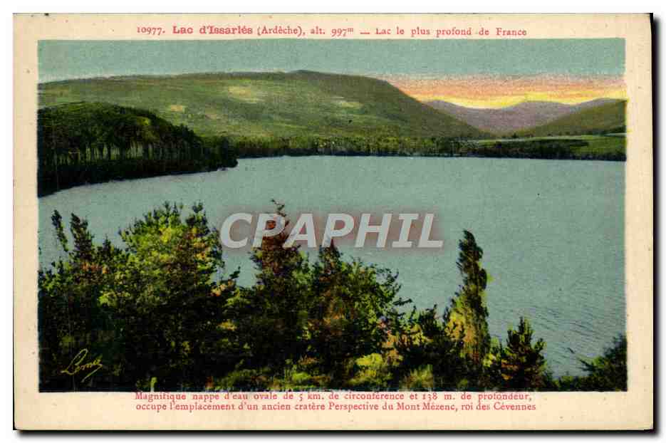 Lac d'Issarlès (Ardèche) — lac le plus profond de France — Photo-Margé dit Le Puy