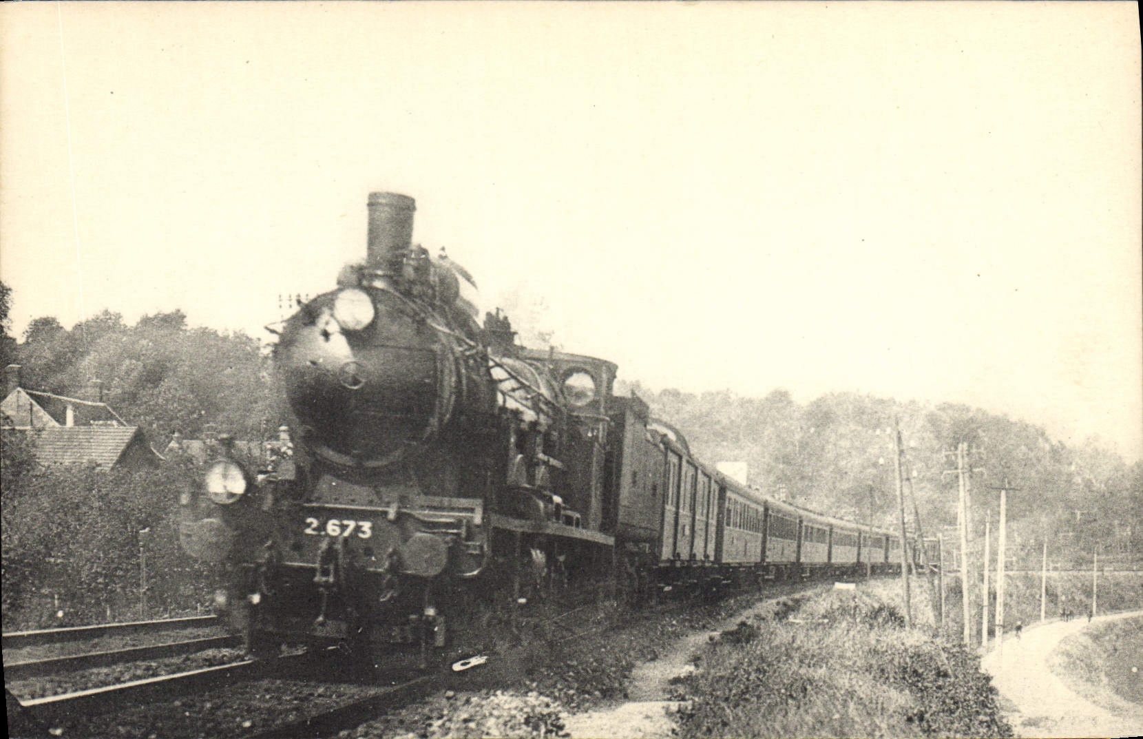 CPA Train Locomotive Region du Nord Nord express remorque par la machine Atlantic 2673