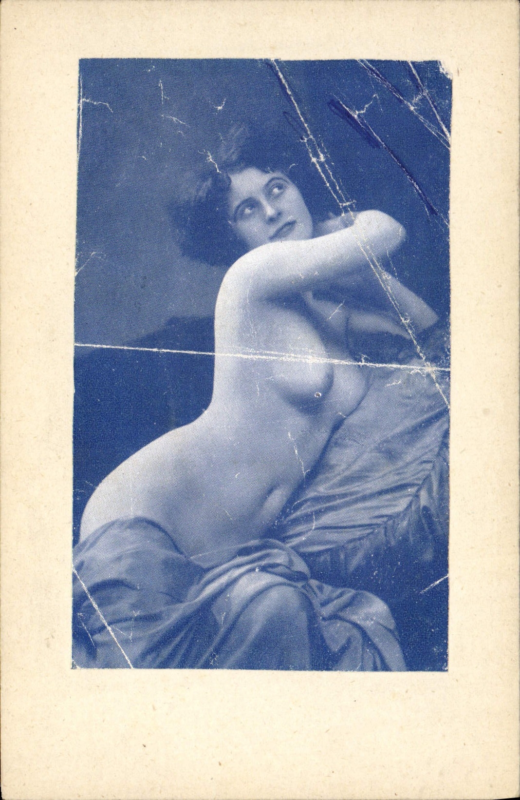 CPA Nu erotique Femme