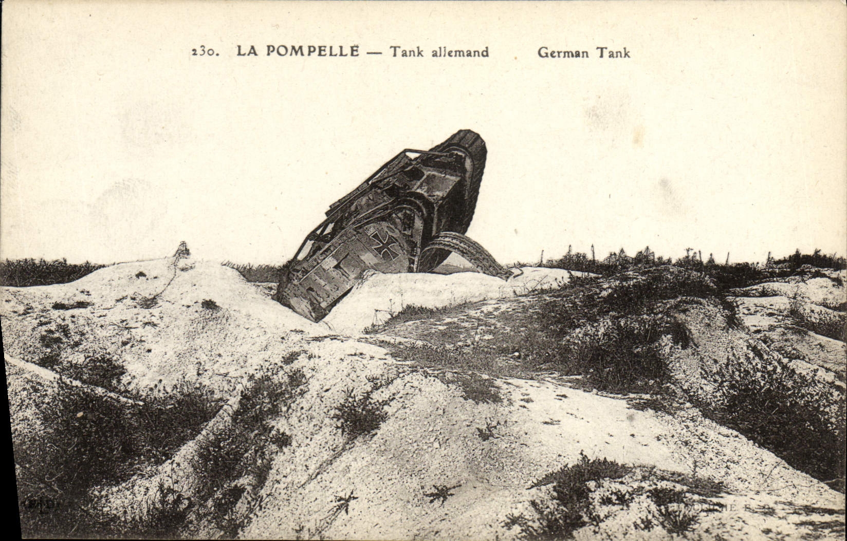 CPA Militaria Tank allemand La Pompelle