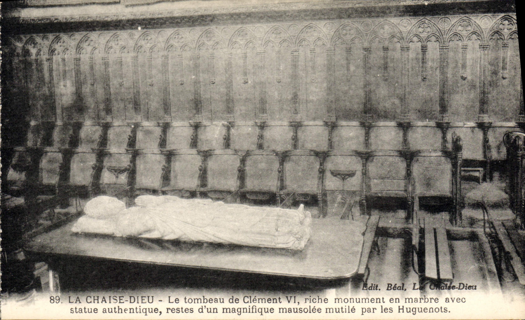 CPA La Chaise Dieu Le Tombeau de Clement VI