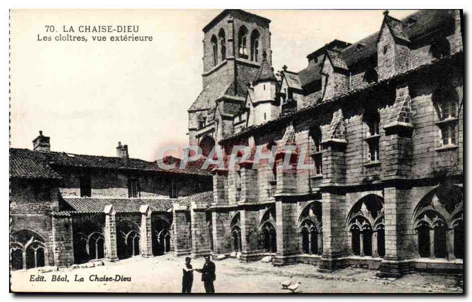 CPA La Chaise Dieu Les Cloitres Vue Exterieure