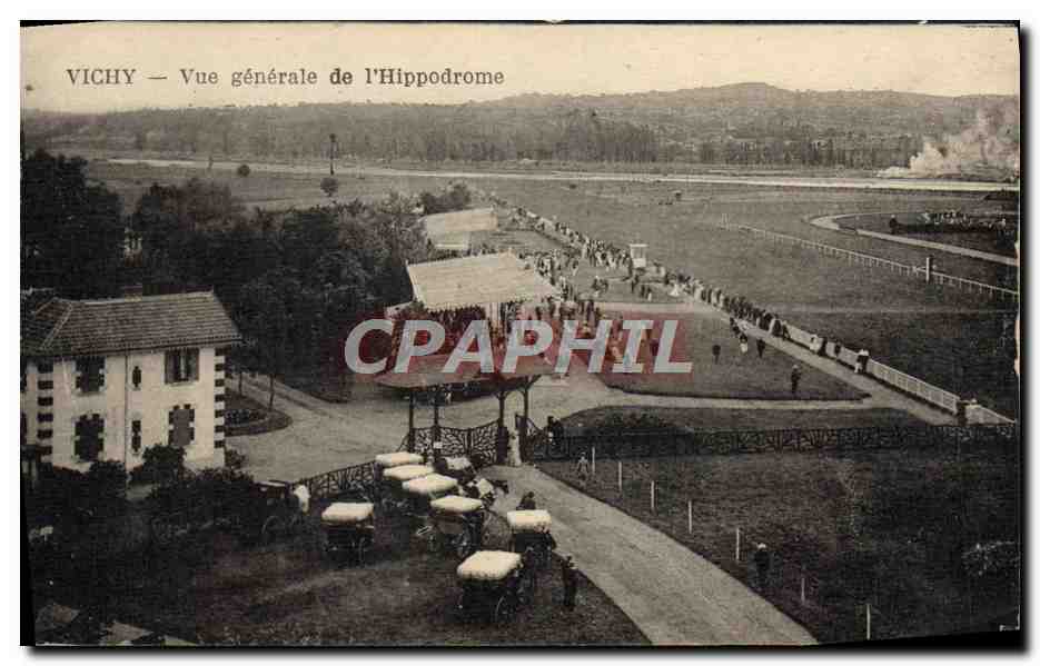 CPA Cheval Equitation Hippisme Vichy Vue generale de l'hippordrome 