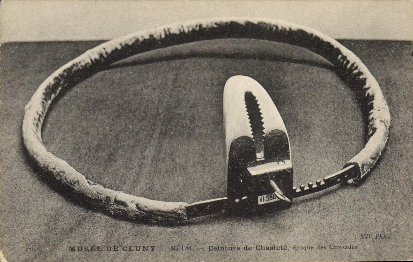 Ceinture de Chasteté — Musée de Cluny — époque des Croisades
