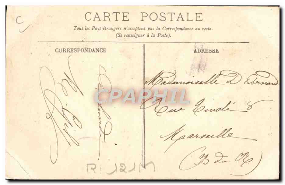 CPA Folklore Auvergne La gaulage des noix  — Verso