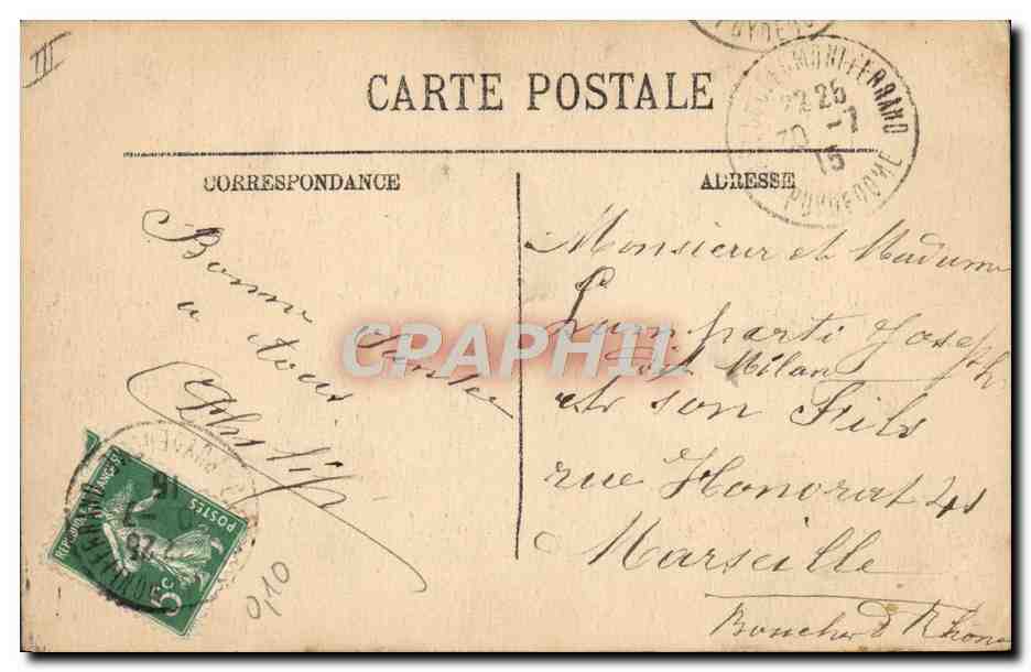 CPA Folklore Auvergne La bourree — Verso