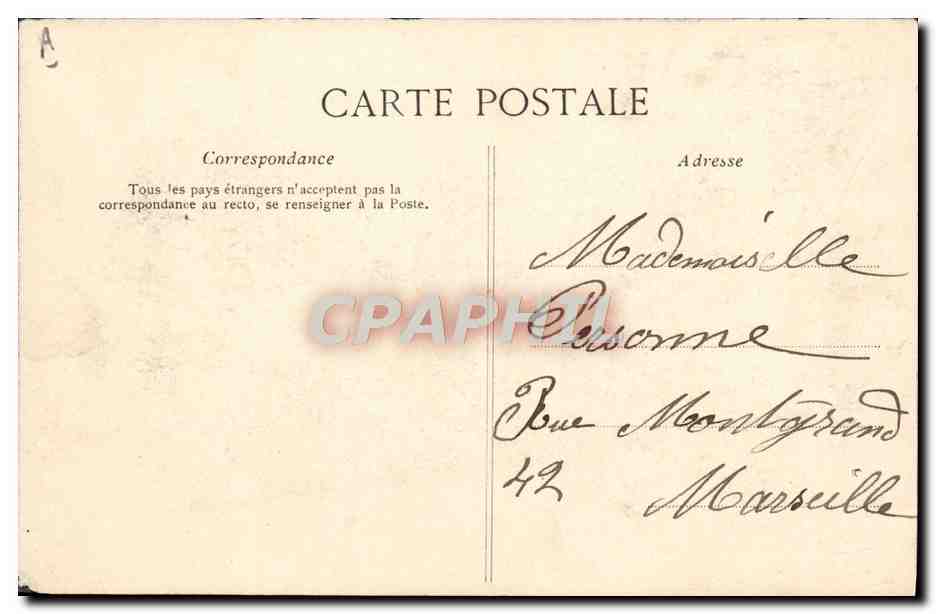 CPA Folklore Auvergne La bourree — Verso